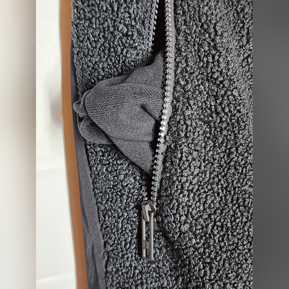 Under Armour Mission Pants Black Medium Loose Fit Fleece Pockets Drawstring - Picture 6 of 14